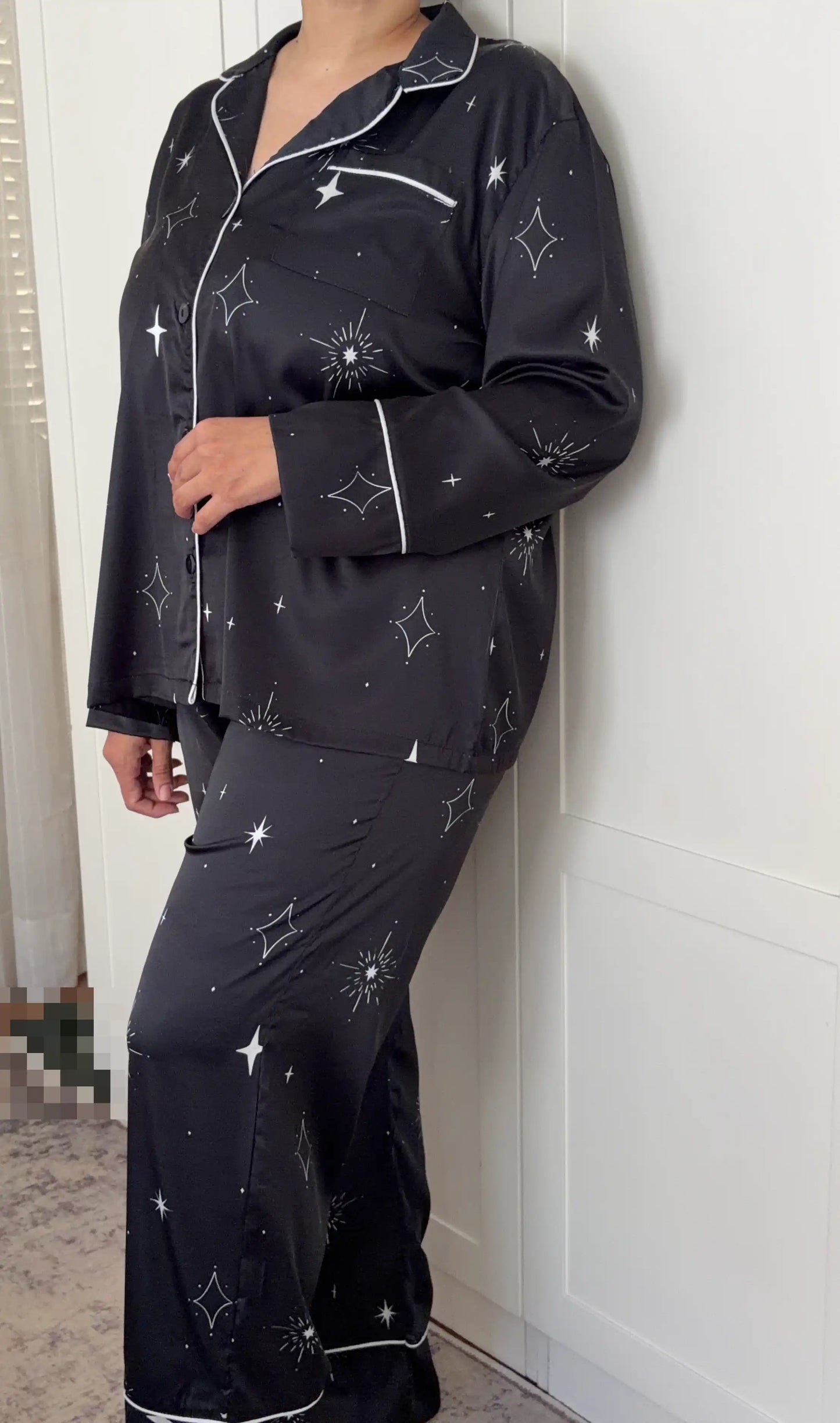 Noir Etoile